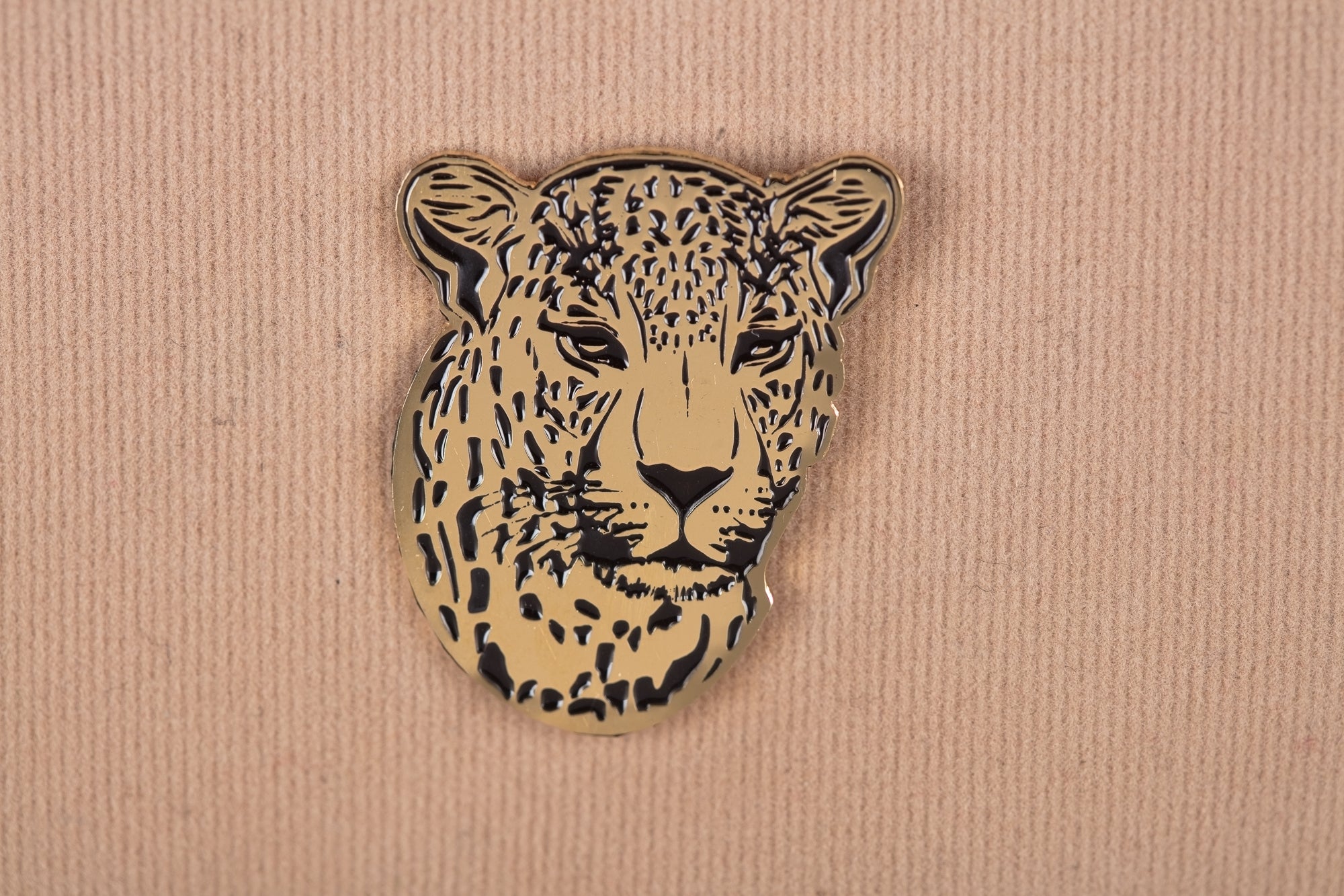 Leopard Face Lapel Pins